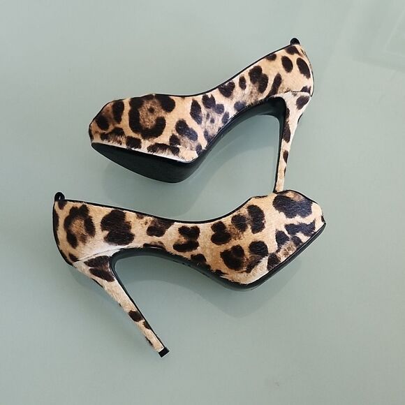 Giuseppe Zanotti Calfskin Heels - Picture 5 of 12